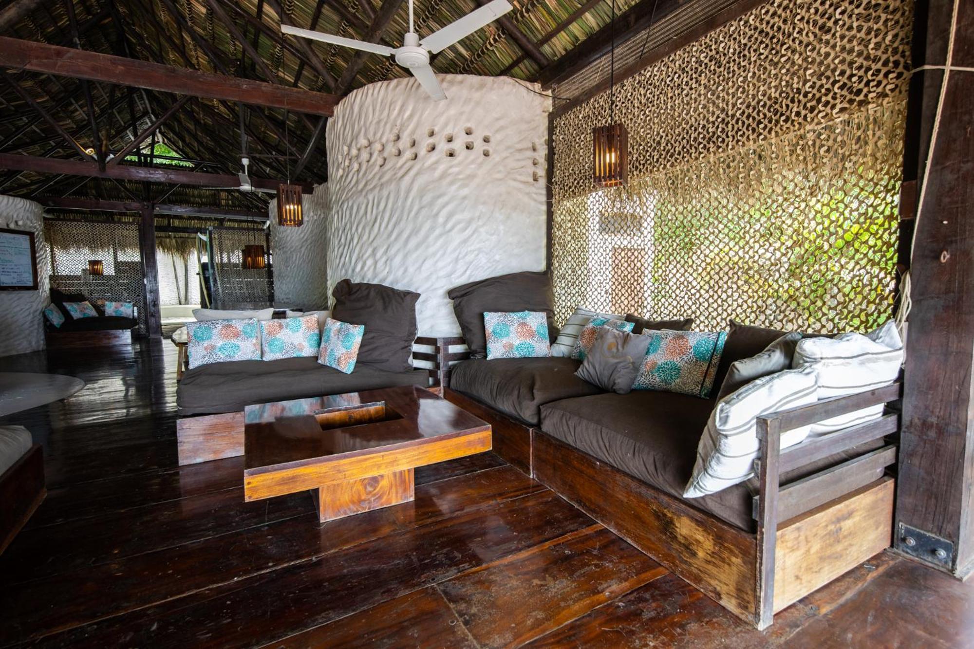 Hotel Buena Vista Surf Club à El Plantel Extérieur photo